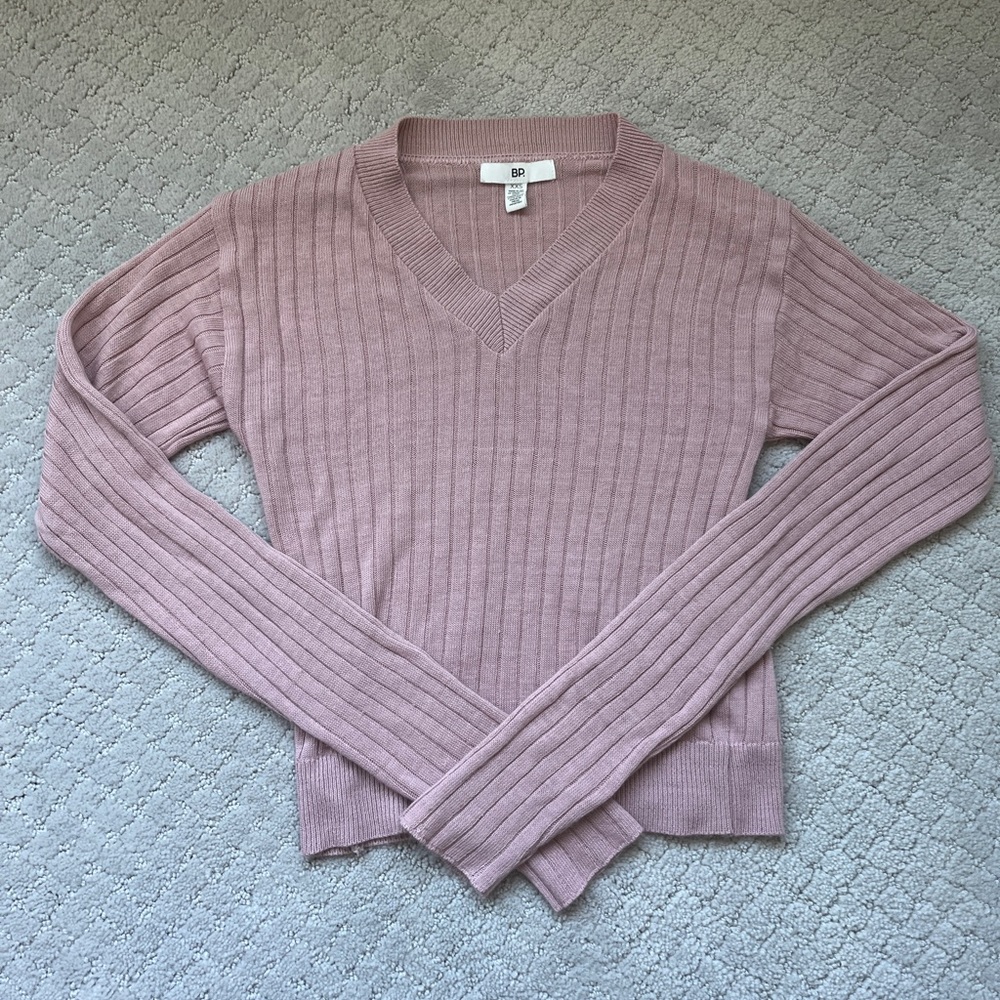 BP. pink/purple knit v-neck long sleeve
